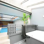 Luxury Pool In * Goesnes
