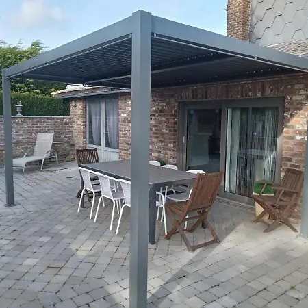 Detached In With Private Pool Goesnes