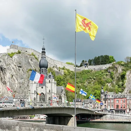 بيت للعطل Luxury Pool In *