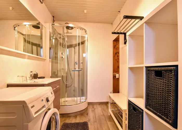 Holiday home Luxury Pool In *